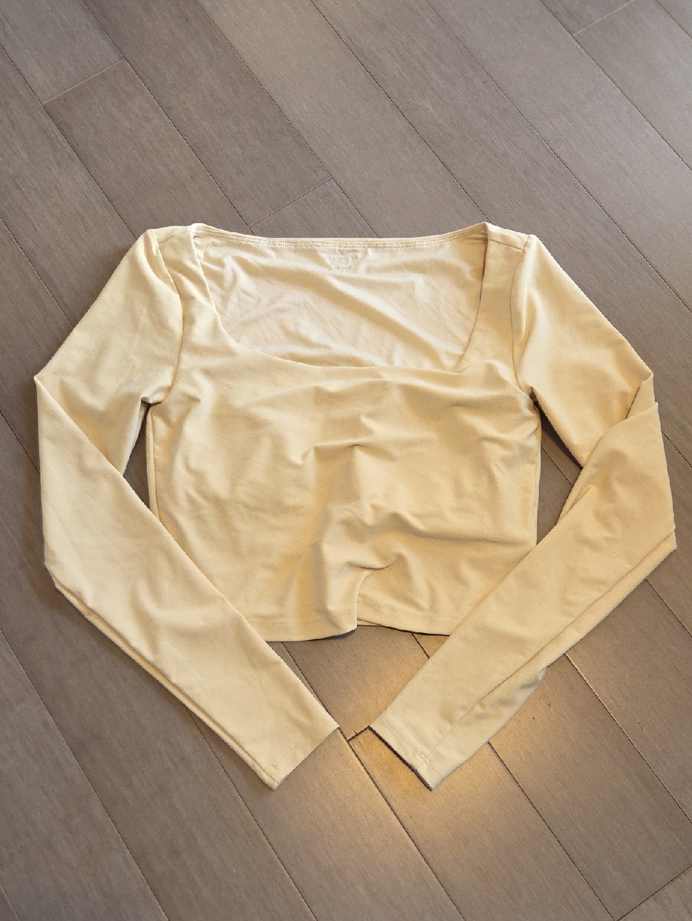 Old Navy Cream Long Sleeve Square Neck Crop Top